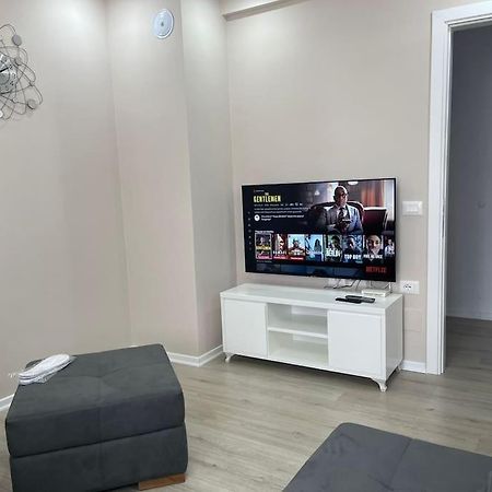 Melody Apartment In Корча Екстер'єр фото