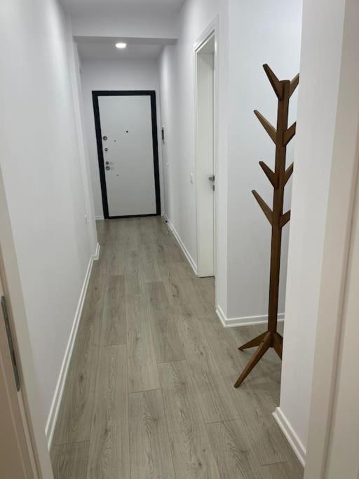 Melody Apartment In Корча Екстер'єр фото