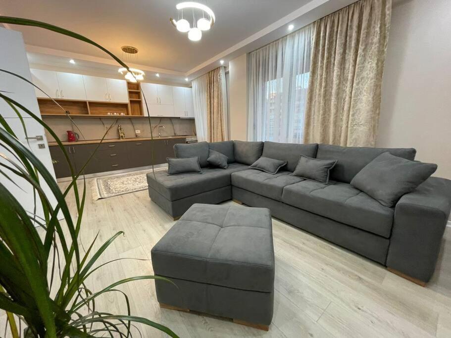 Melody Apartment In Корча Екстер'єр фото