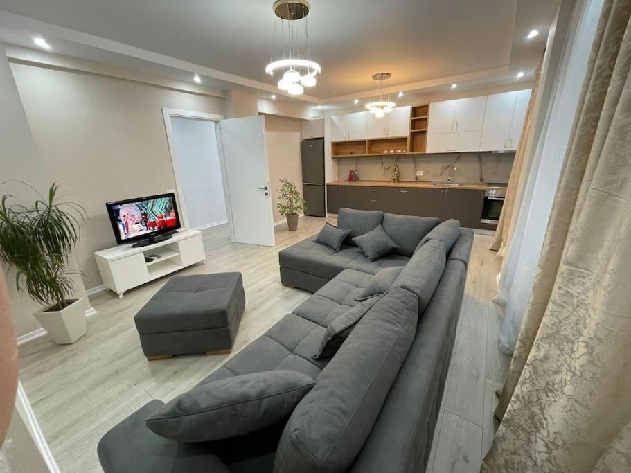 Melody Apartment In Корча Екстер'єр фото